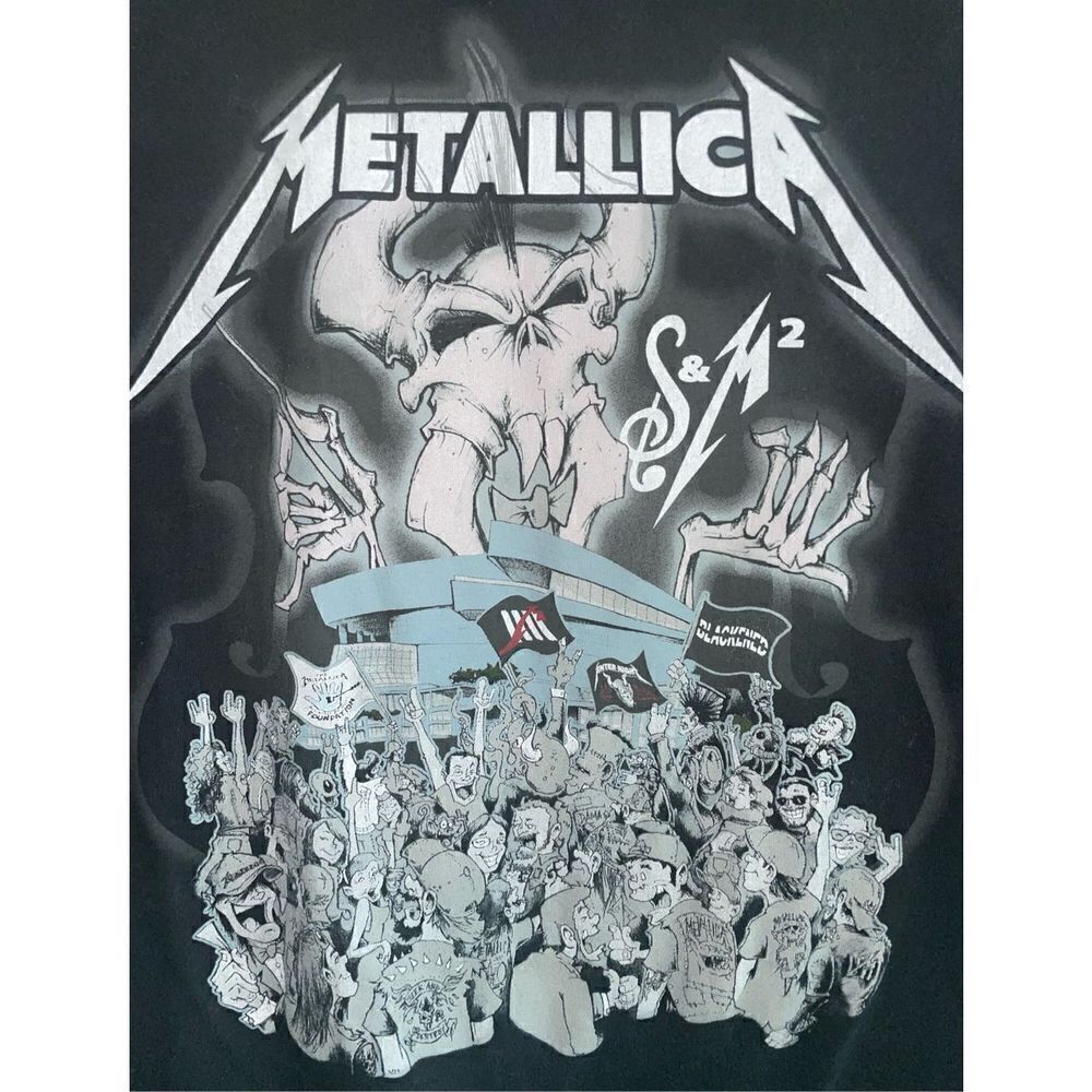 Metallica S&M2 2019 Rare T-Shirt - Picture 6 of 9